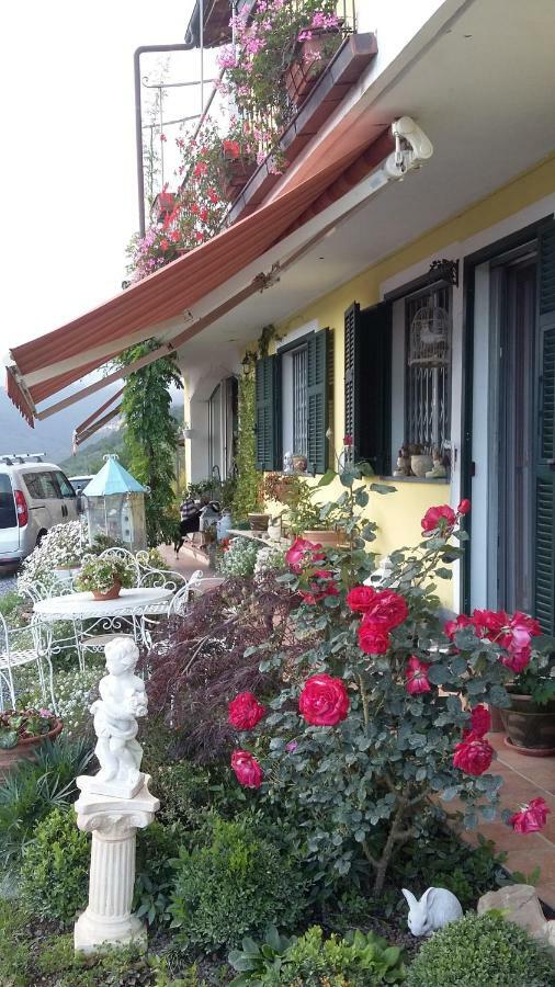 Villa Anna Torria Exterior photo